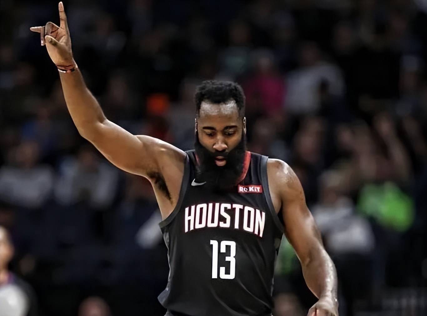 中甲半场：阿卜杜瓦哈普破门，陕西联合2-0广西平果（半场战报：阿卜杜瓦哈普建功，陕西联合2-0领先广西平果）