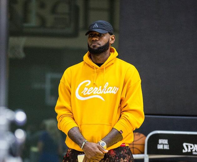 费尔斯高效得分展现个人实力（费尔斯高效得分尽显个人实力）