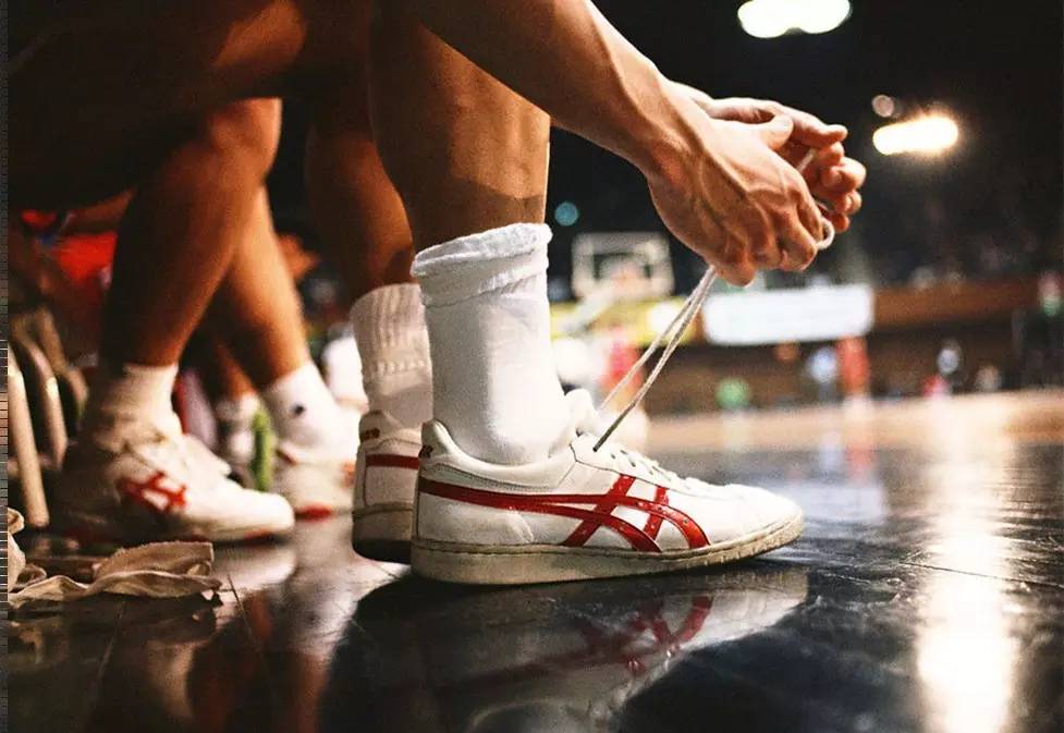 前队友伊拜-戈麦斯：马科斯-略伦特改变了我的生活方式（伊拜-戈麦斯谈马科斯-略伦特：他让我的生活方式发生了改变）