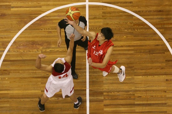 阿斯：皇马球员团结一致支持阿隆索，他们也知道自己态度不足（阿斯：皇马更衣室一致力挺阿隆索，并承认自身态度不够到位）