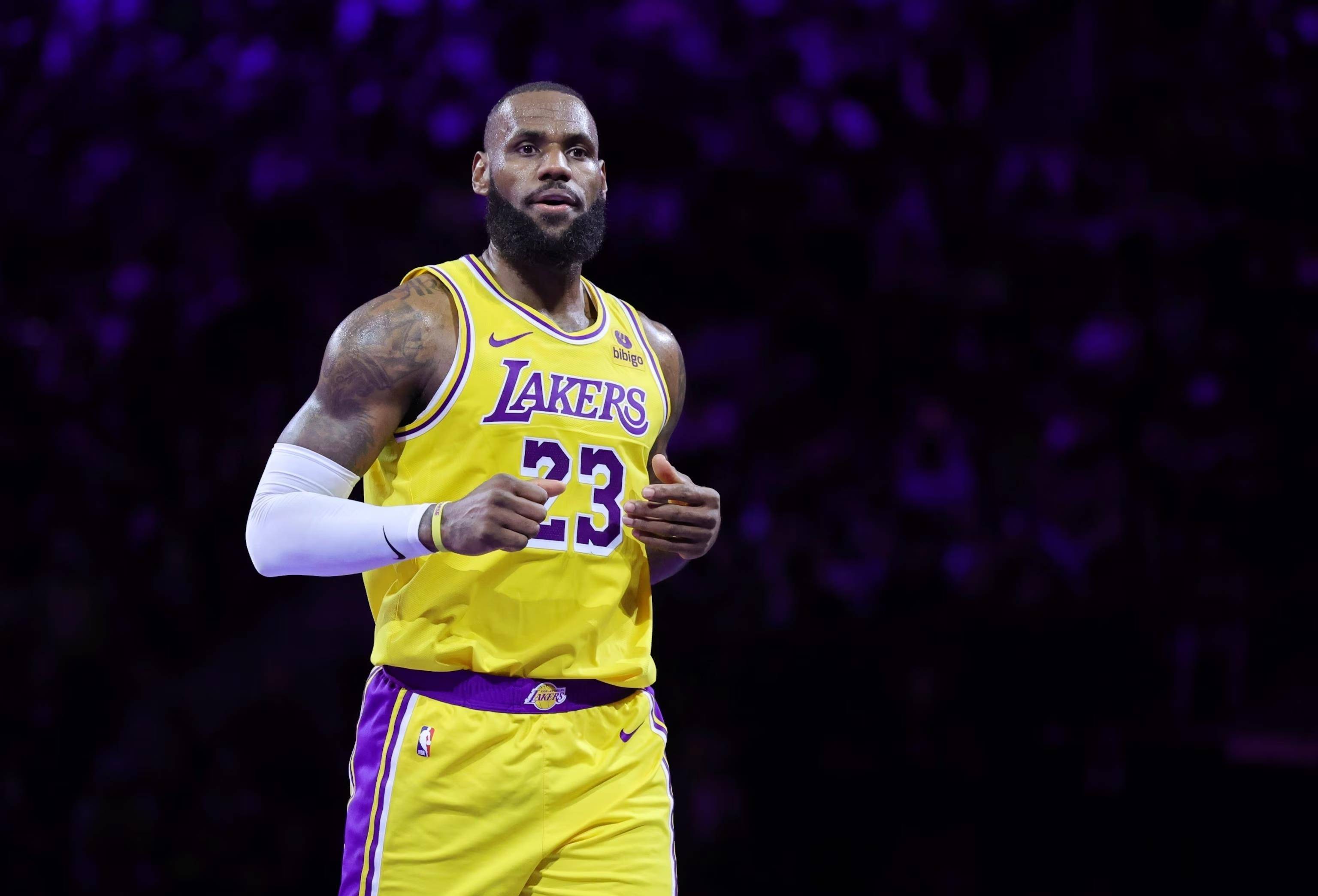 NBA精彩回放：湖人绝杀凯尔特人,（NBA经典瞬间：湖人压哨绝杀凯尔特人）