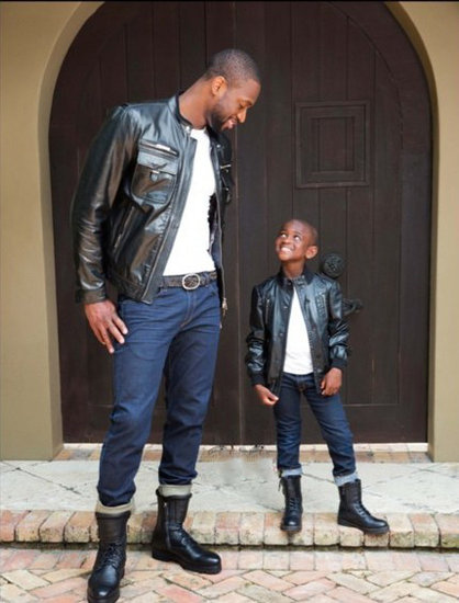 英超积分榜：曼联力克狼队升至第6，曼城落后榜首阿森纳2分（英超最新积分榜：曼联击败狼队升至第六，曼城距领头羊阿森纳仅差2分）