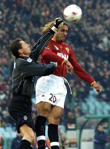 孔蒂：穆里尼奥的履历说明了他的伟大；意甲已变得更加欧洲化（孔蒂：穆里尼奥的履历彰显其伟大，意甲愈发欧洲化）