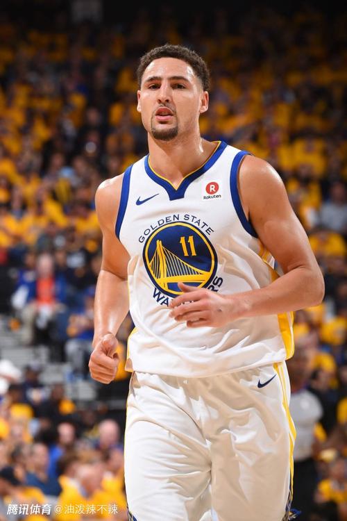 阿莱格里：防守是全队的事，要想赢得比赛就必须弄脏裤子（阿莱格里：防守需全员参与，想赢球就得不怕弄脏球衣）