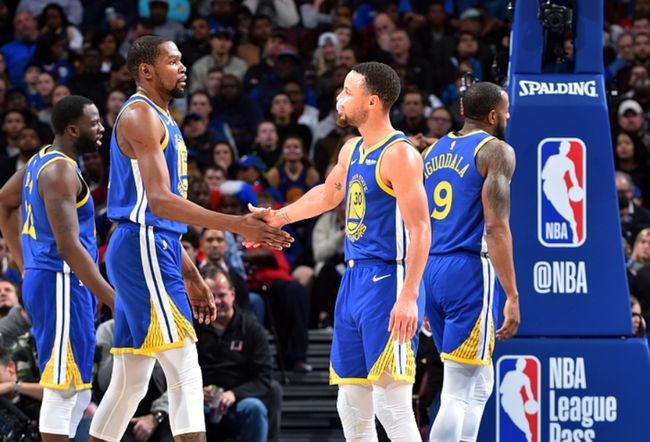 媒体人：戴琳对母亲经常辱骂，母亲借钱&打工帮戴琳还债（媒体人称戴琳常对母亲出言辱骂，母亲为替其还债四处借钱打工）