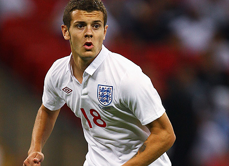 罗体：卢卡库本周末可能归队，预计意超杯半决赛踢米兰时复出（罗体报道：卢卡库周末有望归队，预计意超杯半决赛对阵米兰时复出）