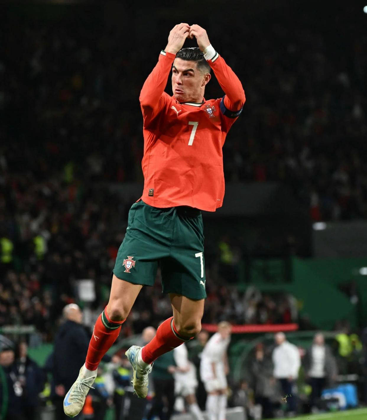 罗体：罗马询问赛义德-马拉，但优先目标仍是齐尔克泽（罗体：罗马已接触赛义德-马拉，头号目标仍为齐尔克泽）