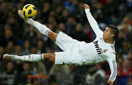 巴尔泰萨吉：现在谈意甲冠军为时过早；我有点像斯皮纳佐拉（巴尔泰萨吉：谈意甲冠军尚早，我有点像斯皮纳佐拉）