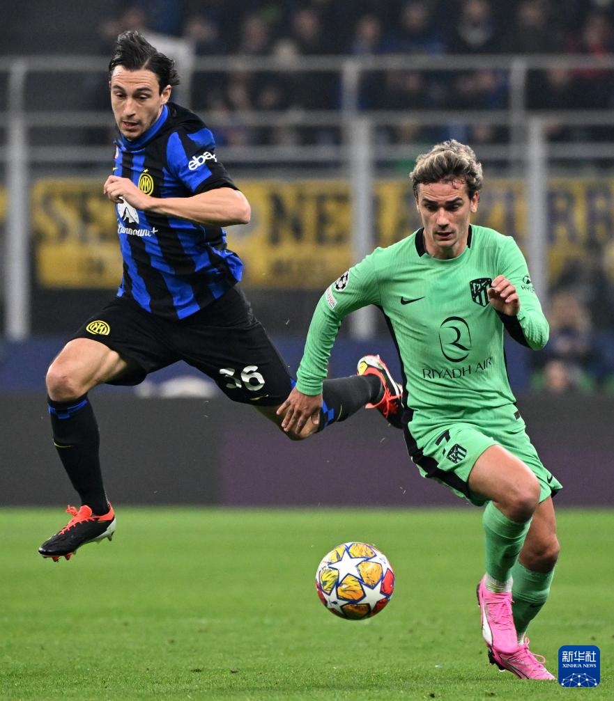 莱切2-1都灵，班达、拉萨纳-库利巴利建功（班达、拉萨纳-库利巴利破门，莱切2-1击败都灵）