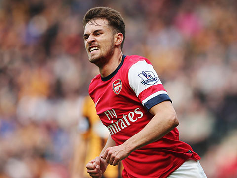 中超赛报：山东泰山主场战胜武汉三镇＂,（中超快讯：山东泰山主场力克武汉三镇）