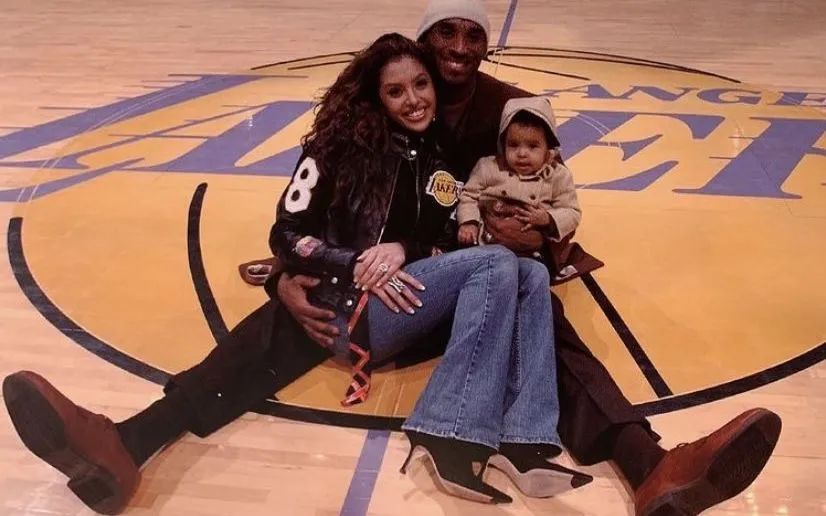 波兰媒体：莱万妻子经常分享跳交际舞的视频，引发了夫妻争吵（波媒称莱万妻子频晒交际舞视频，夫妻为此发生争执）